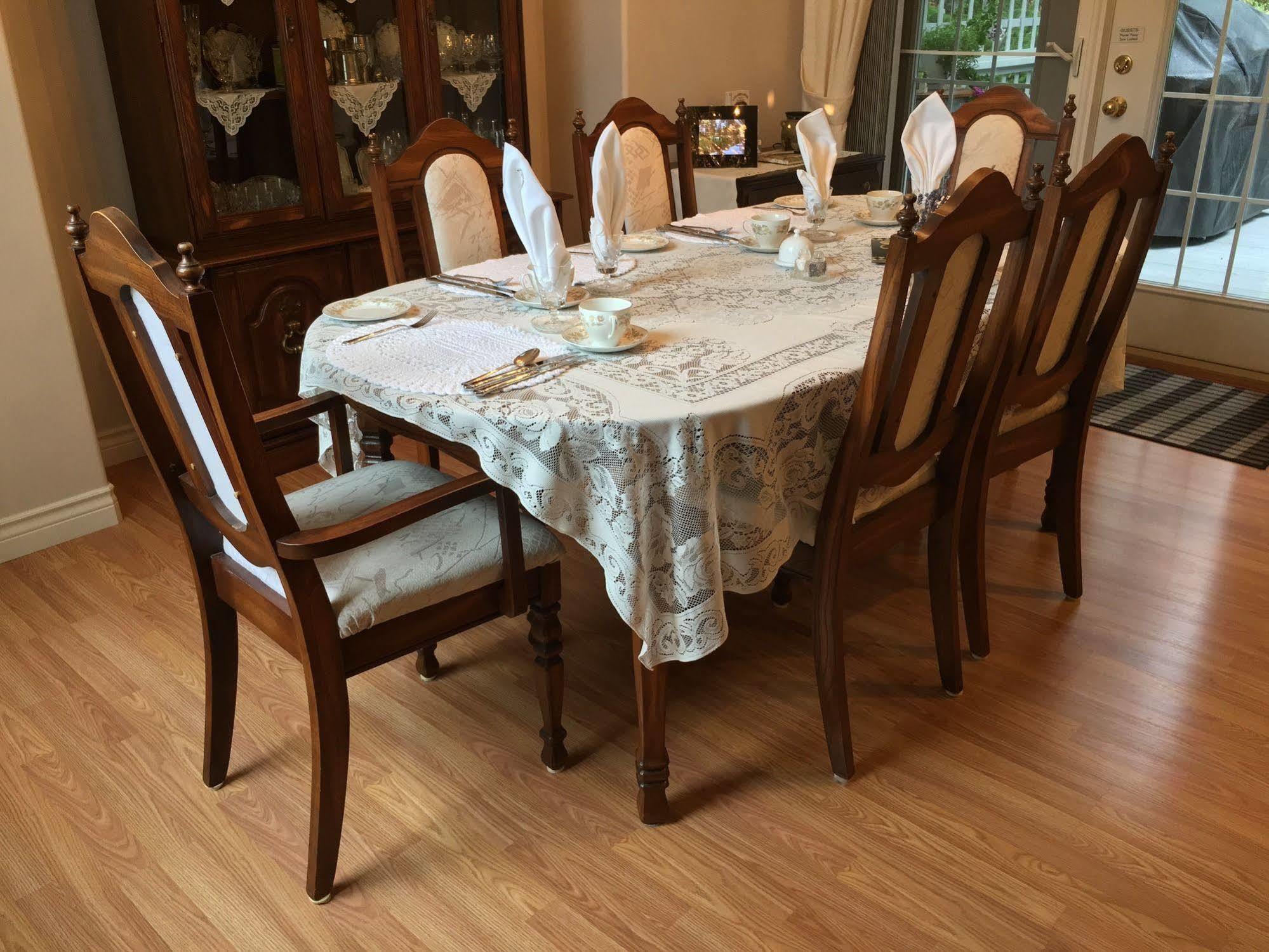 Alexandria House Bed & Breakfast 웨스트 켈로나 외부 사진